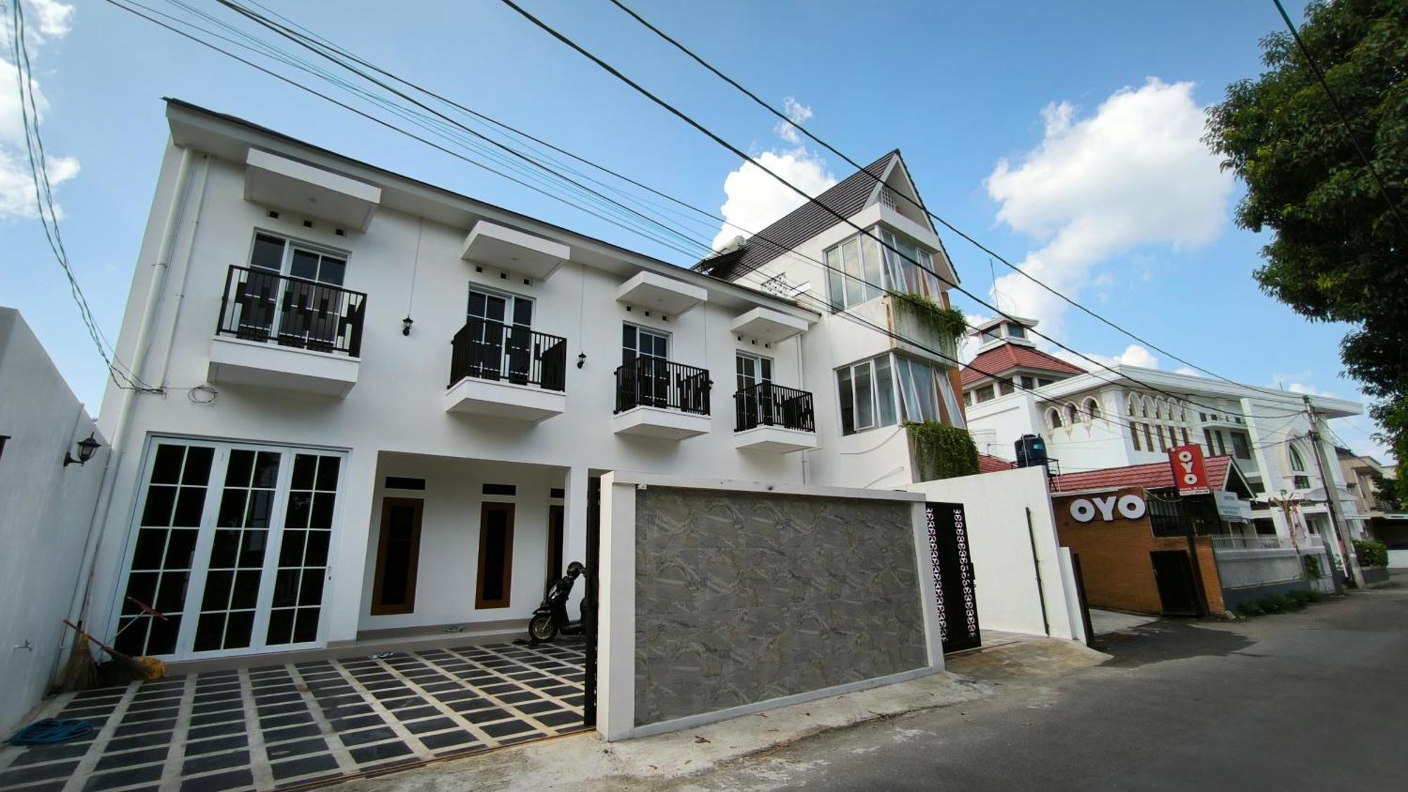 House Of Bedjo Powered By Cocotel Jogyakarta Zewnętrze zdjęcie